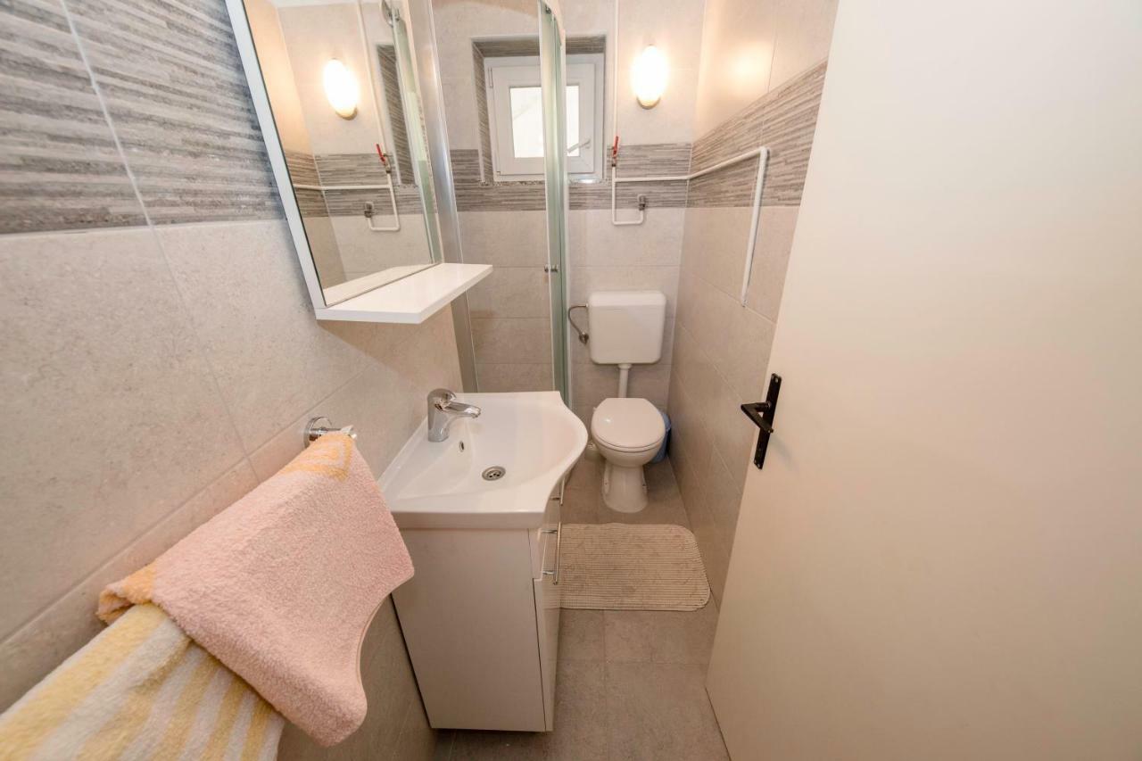 Apartment Marina Rab Town Eksteriør bilde